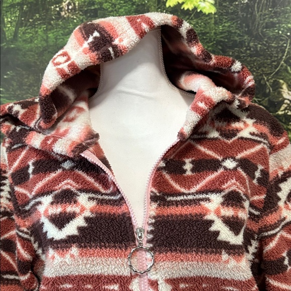 Aztec Patterned Zip-Up Hoodie - Picture 2 of 5